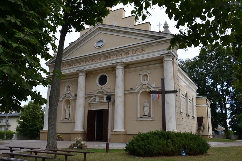 Kościół w Niedrzwicy Kościelnej